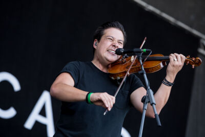 Yellowcard @ NOVA ROCK 2015, foto 7, foto's door Dorien Goetschalckx - FrontView Magazine