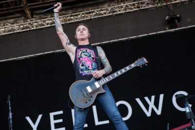 Yellowcard @ NOVA ROCK 2015, foto 10, foto's door Dorien Goetschalckx - FrontView Magazine