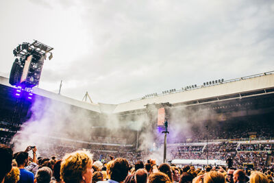 Guus Meeuwis - Groots met een zachte G @ Philips Stadion Eindhoven, foto 1, foto's door Elke Briers - FrontView Magazine