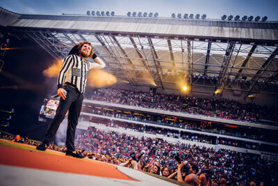 Guus Meeuwis - Groots met een zachte G @ Philips Stadion Eindhoven, foto 11, foto's door Elke Briers - FrontView Magazine