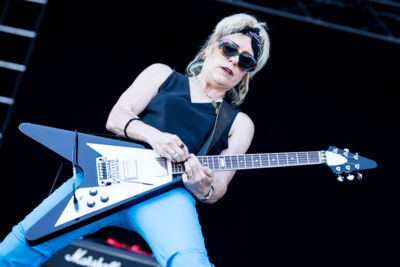 L7 @ NOVA ROCK 2015, foto 4, foto's door Dorien Goetschalckx - FrontView Magazine