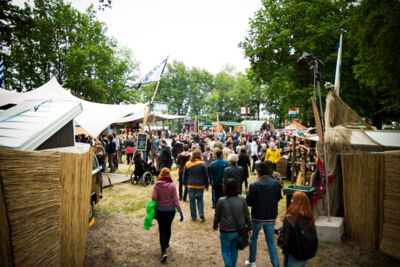 Sfeerbeelden @ Best Kept Secret Festival 2015 - Dag 1, picture 9, photographed by Tom Stessens - FrontView Magazine