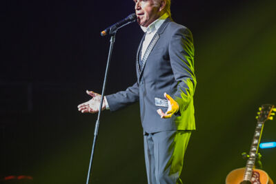 Dubbelconcert Will Tura & Christoff @ Casino Kursaal Oostende, picture 63, photographed by Guy Danneels - FrontView Magazine