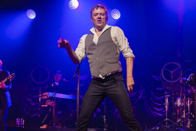 Bart Peeters - Benefietconcert @ De Roma Borgerhout, picture 37, photographed by Guy Danneels - FrontView Magazine