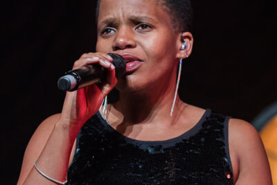 Bart Peeters - Benefietconcert @ De Roma Borgerhout, picture 55, photographed by Guy Danneels - FrontView Magazine