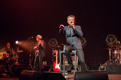 Bart Peeters - Benefietconcert @ De Roma Borgerhout, picture 75, photographed by Guy Danneels - FrontView Magazine