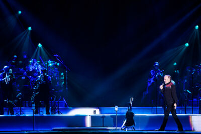 Neil Diamond @ Sportpaleis, picture 9, photographed by Kristof Hayen - FrontView Magazine