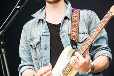 Sunset Sons @ Best Kept Secret Festival 2015 - Dag 3, picture 9, photographed by Tom Stessens - FrontView Magazine