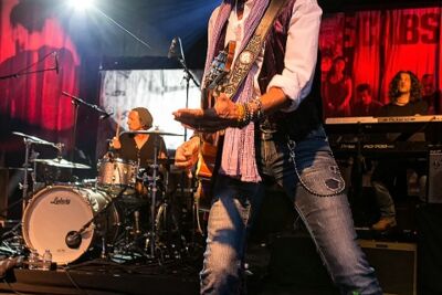 The Scabs @ OLT Rivierenhof, picture 7, photographed by Edwin Houdevelt - FrontView Magazine