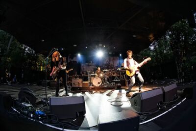 The Scabs @ OLT Rivierenhof, picture 11, photographed by Edwin Houdevelt - FrontView Magazine