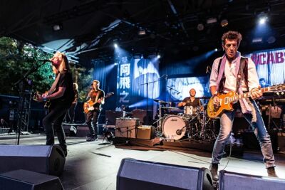 The Scabs @ OLT Rivierenhof, picture 21, photographed by Edwin Houdevelt - FrontView Magazine