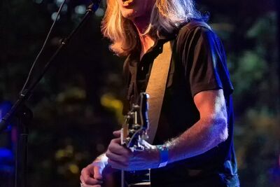 The Scabs @ OLT Rivierenhof, picture 32, photographed by Edwin Houdevelt - FrontView Magazine