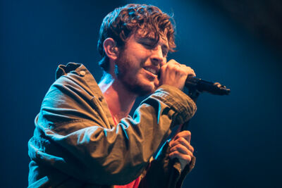 Oscar and The Wolf @ Down The Rabbit Hole 2015, picture 4, photographed by Dorien Goetschalckx - FrontView Magazine