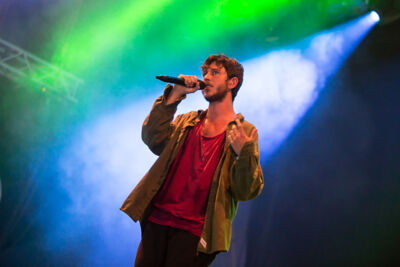 Oscar and The Wolf @ Down The Rabbit Hole 2015, picture 7, photographed by Dorien Goetschalckx - FrontView Magazine