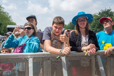 Sfeerbeelden - Rock for Specials 2015 - Dag 1 @ Evergem, foto 6, foto's door Guy Danneels - FrontView Magazine