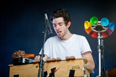 BRNS @ grensrock Menen, picture 8, photographed by Devid Camerlynck - FrontView Magazine