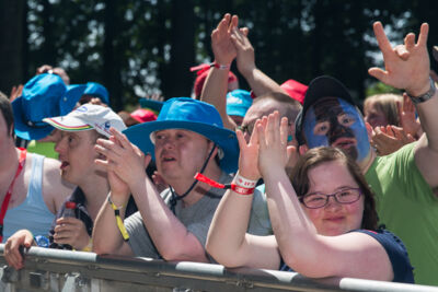 Sfeerbeelden - Rock for Specials 2015 - Dag 2 @ Evergem, foto 6, foto's door Guy Danneels - FrontView Magazine