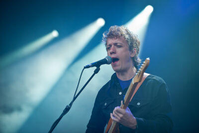 Steve Gunn @ grensrock Menen, picture 7, photographed by Devid Camerlynck - FrontView Magazine