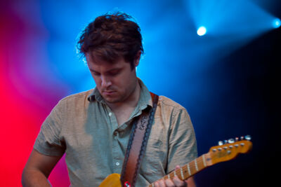 Steve Gunn @ grensrock Menen, picture 19, photographed by Devid Camerlynck - FrontView Magazine
