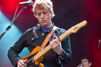 Steve Gunn @ grensrock Menen, picture 23, photographed by Devid Camerlynck - FrontView Magazine