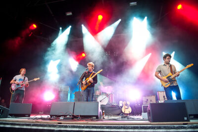 Steve Gunn @ grensrock Menen, picture 26, photographed by Devid Camerlynck - FrontView Magazine