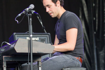 Raymond van het Groenewoud - Kanaalfeesten Dag 2 @ Willebroek, picture 5, photographed by Guy Danneels - FrontView Magazine