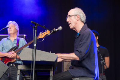 Raymond van het Groenewoud - Kanaalfeesten Dag 2 @ Willebroek, picture 23, photographed by Guy Danneels - FrontView Magazine