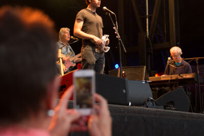 Raymond van het Groenewoud - Kanaalfeesten Dag 2 @ Willebroek, picture 26, photographed by Guy Danneels - FrontView Magazine