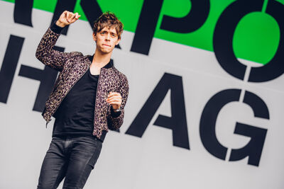 Orange Skyline @ Parkpop 2015, picture 4, photographed by Elke Briers - FrontView Magazine