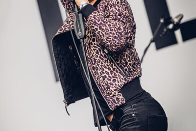 Orange Skyline @ Parkpop 2015, picture 5, photographed by Elke Briers - FrontView Magazine