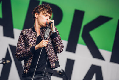 Orange Skyline @ Parkpop 2015, picture 9, photographed by Elke Briers - FrontView Magazine