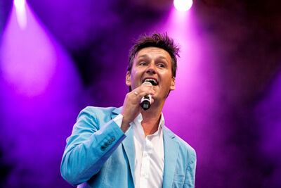 Adriaen Brouwer Bierfeesten De Romeo's, picture 6, photographed by Frank Lambrechts - FrontView Magazine