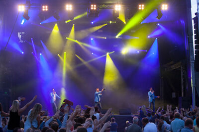 Adriaen Brouwer Bierfeesten De Romeo's, picture 10, photographed by Frank Lambrechts - FrontView Magazine