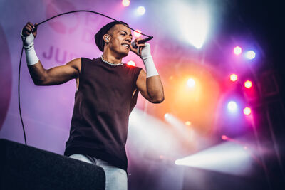 Nico & Vinz @ Parkpop 2015, picture 20, photographed by Elke Briers - FrontView Magazine