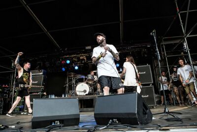 Deez Nuts @ Antwerp Metal Fest 2015, foto 34, foto's door Edwin Houdevelt - FrontView Magazine