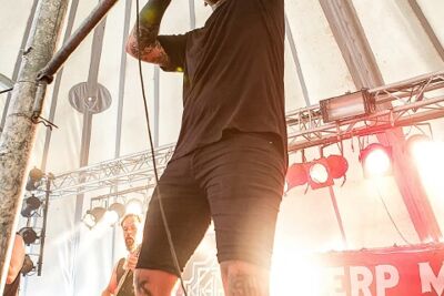Knives to a gunfight @ Antwerp Metal Fest 2015, foto 10, foto's door Edwin Houdevelt - FrontView Magazine