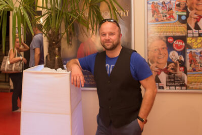 Première Zo mooi, zo blond @ Fakkelteater, picture 18, photographed by Goele Bormans - FrontView Magazine