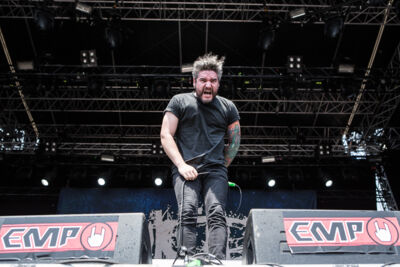 Suicide Silence @ Vainstream Rockfest 2015, foto 1, foto's door Dorien Goetschalckx - FrontView Magazine
