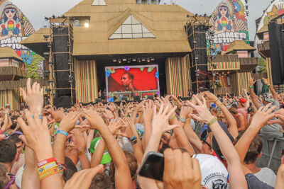 Summerfestival Zaterdag - Deel 1, picture 24, photographed by Youri Vanlommel - FrontView Magazine