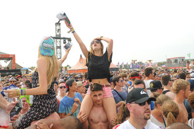 Summerfestival Zaterdag - Deel 1, picture 29, photographed by Youri Vanlommel - FrontView Magazine