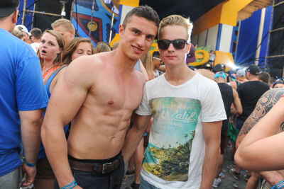 Summerfestival Zaterdag - Deel 2, picture 16, photographed by Youri Vanlommel - FrontView Magazine