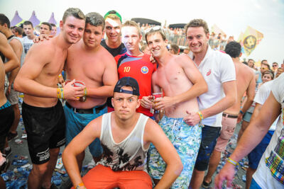 Summerfestival Zaterdag - Deel 2, picture 18, photographed by Youri Vanlommel - FrontView Magazine