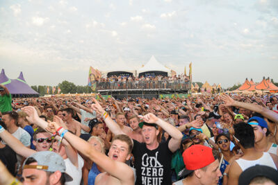 Summerfestival Zaterdag - Deel 2, picture 22, photographed by Youri Vanlommel - FrontView Magazine