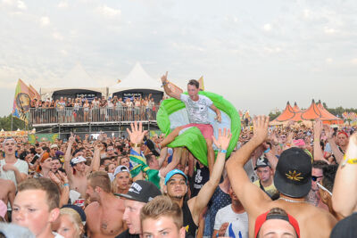 Summerfestival Zaterdag - Deel 2, picture 24, photographed by Youri Vanlommel - FrontView Magazine