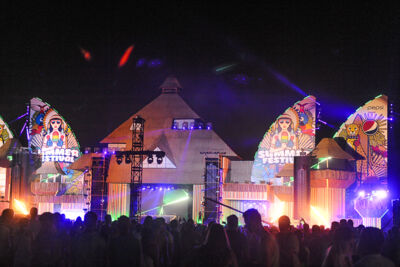 Summerfestival Zaterdag - Deel 2, picture 105, photographed by Youri Vanlommel - FrontView Magazine