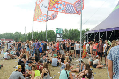 Summerfestival 2015 @ Middenvijver Zondag - deel 2, foto 16, foto's door Dimitri Vanlommel - FrontView Magazine