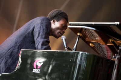 Benjamin Clementine @ Les Ardentes 2015, picture 2, photographed by Dorien Goetschalckx - FrontView Magazine