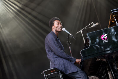 Benjamin Clementine @ Les Ardentes 2015, picture 9, photographed by Dorien Goetschalckx - FrontView Magazine