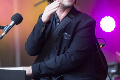 Gaz Coombes @ Les Ardentes 2015, picture 1, photographed by Dorien Goetschalckx - FrontView Magazine
