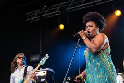 Lisa and The Lips @ Sjock Rock 2015, foto 31, foto's door Edwin Houdevelt - FrontView Magazine